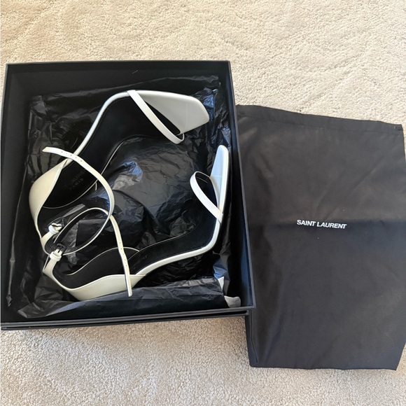 Saint Laurent Black and White Heels - Picture 2 of 6